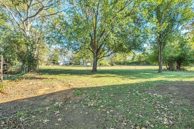 421 Hobbs Ave, Lebanon, TN 37087