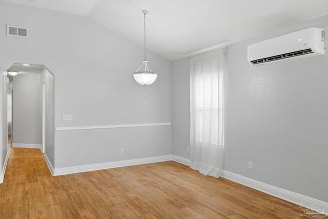 514 W Strong St, Pensacola, FL 32501