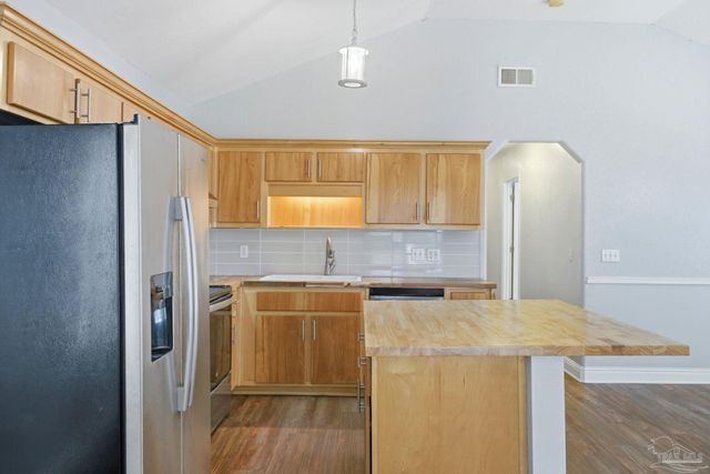 514 W Strong St, Pensacola, FL 32501