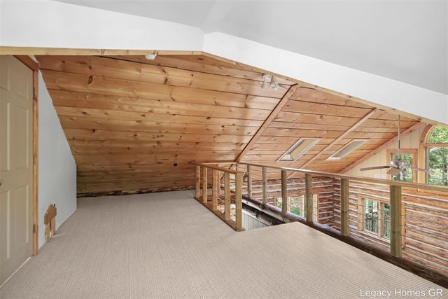 11332 Henderson Road, Montague, MI 49437