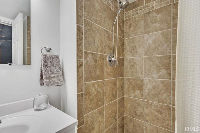 618 W 3rd Street, Bloomington, IN 47404