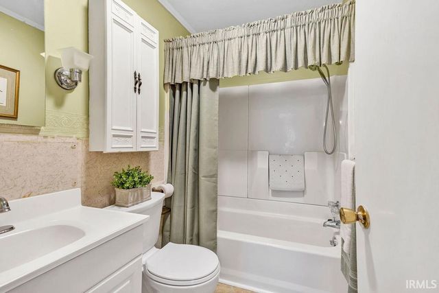 618 W 3rd Street, Bloomington, IN 47404