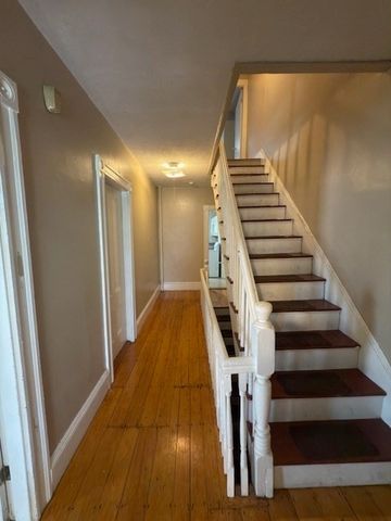 137 Lynde St. 2, Melrose, MA 02176