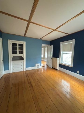 137 Lynde St. 2, Melrose, MA 02176