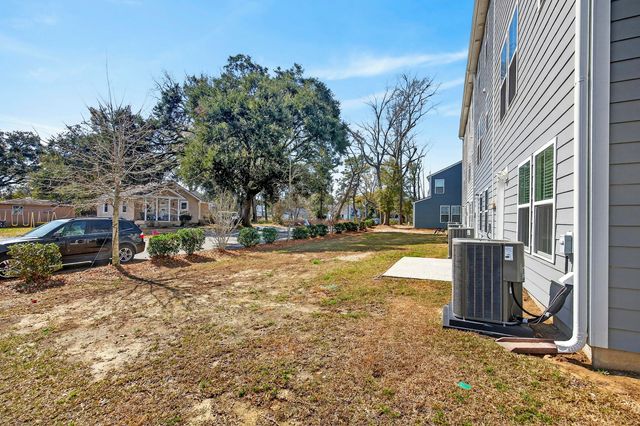 1243 Tice Lane, North Charleston, SC 29405