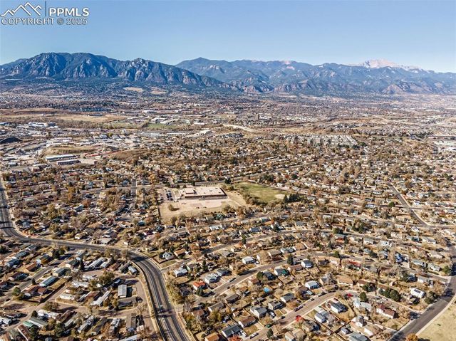 2255 Pepperwood Drive, Colorado Springs, CO 80910