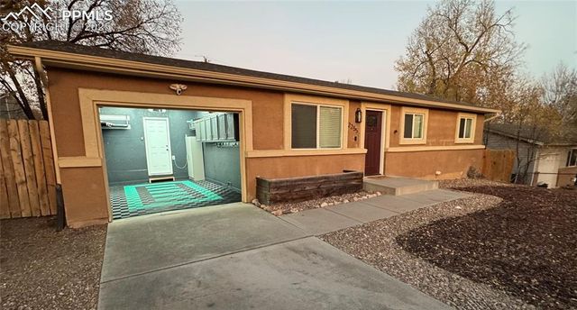 2255 Pepperwood Drive, Colorado Springs, CO 80910