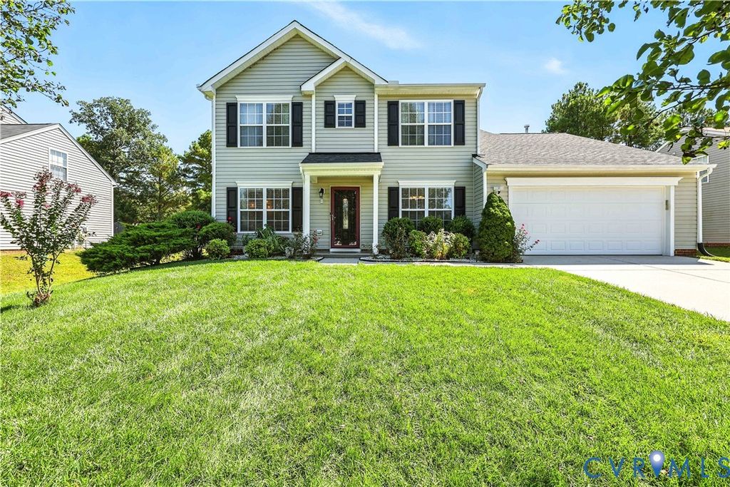 13525 Thornsett Ln, Chester, VA 23831