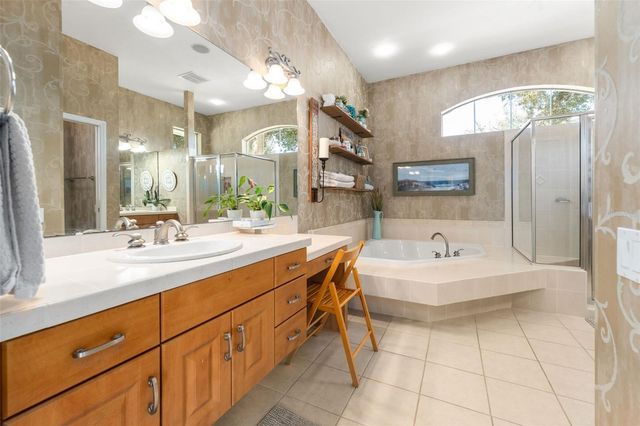 17651 NW 256TH STREET, High Springs, FL 32643