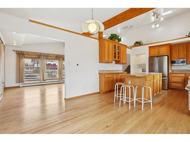 7640 W Meadow Dr, Littleton, CO 80128