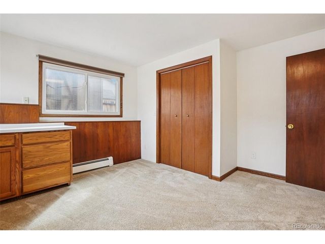 7640 W Meadow Dr, Littleton, CO 80128