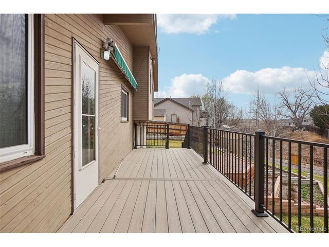 7640 W Meadow Dr, Littleton, CO 80128