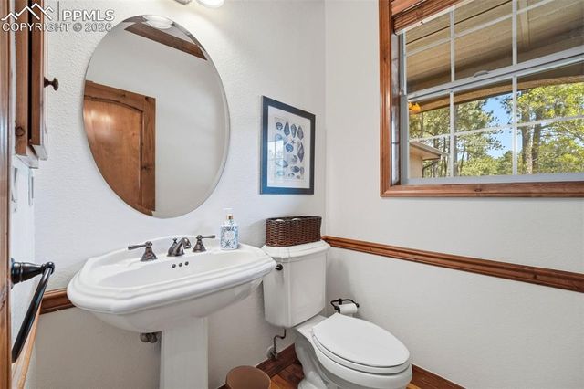17255 Lamplight Drive, Monument, CO 80132