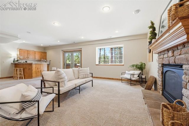 17255 Lamplight Drive, Monument, CO 80132