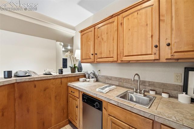 17255 Lamplight Drive, Monument, CO 80132