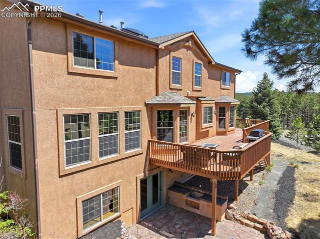 17255 Lamplight Drive, Monument, CO 80132