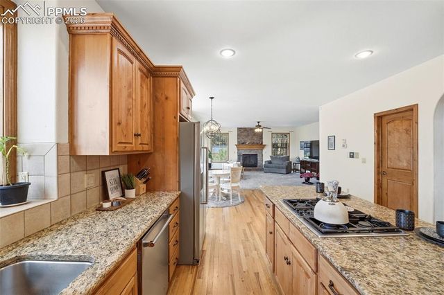 17255 Lamplight Drive, Monument, CO 80132