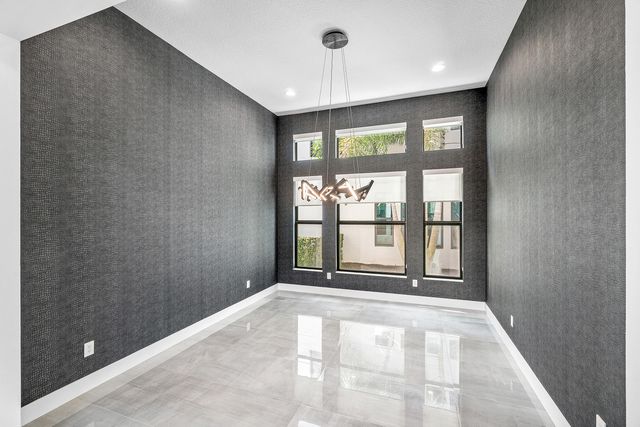 9006 Dulcetto Court, Boca Raton, FL 33496