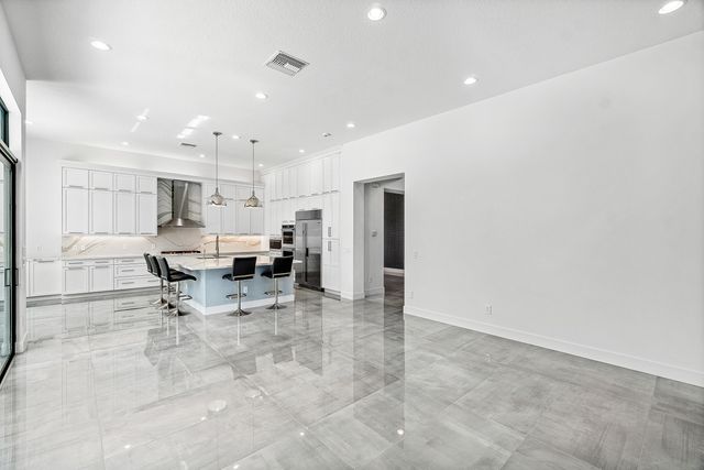 9006 Dulcetto Court, Boca Raton, FL 33496