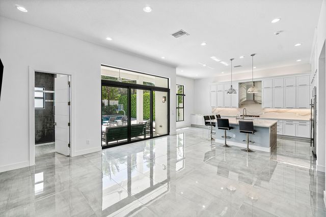 9006 Dulcetto Court, Boca Raton, FL 33496