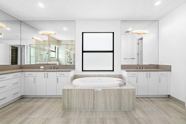 9006 Dulcetto Court, Boca Raton, FL 33496