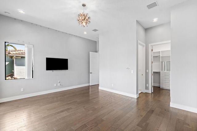 9006 Dulcetto Court, Boca Raton, FL 33496