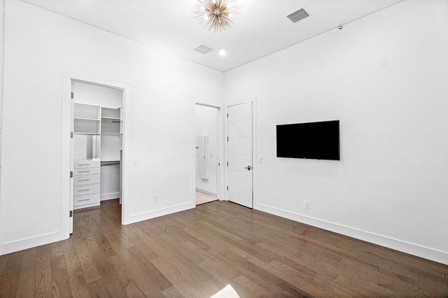 9006 Dulcetto Court, Boca Raton, FL 33496