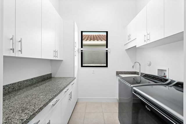 9006 Dulcetto Court, Boca Raton, FL 33496