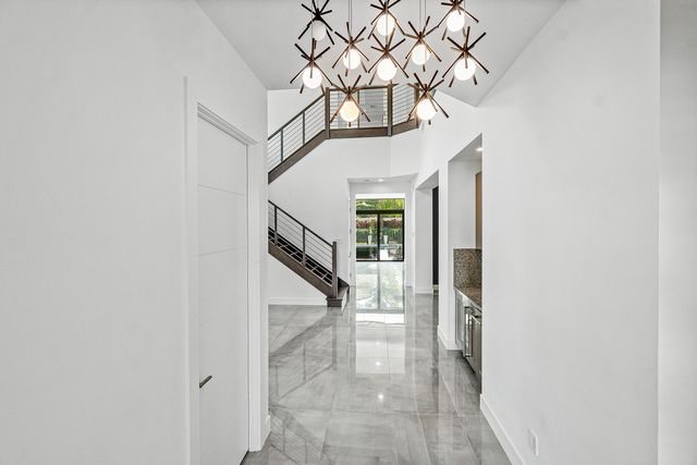 9006 Dulcetto Court, Boca Raton, FL 33496