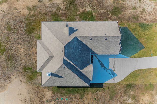 1052 Grison Circle, Corsicana, TX 75109