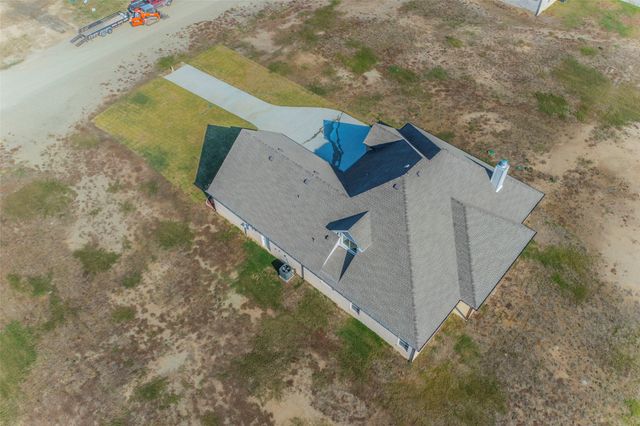 1052 Grison Circle, Corsicana, TX 75109