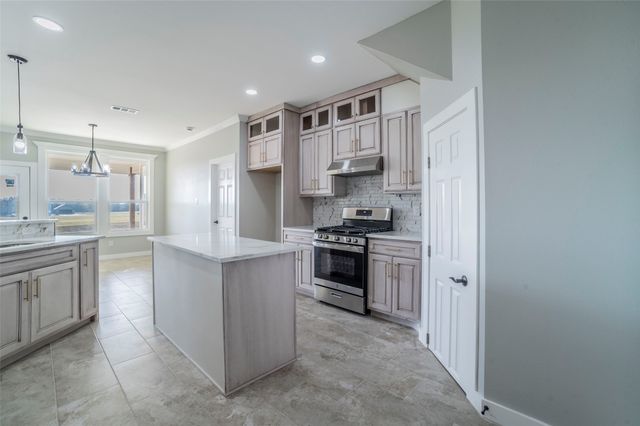 1052 Grison Circle, Corsicana, TX 75109