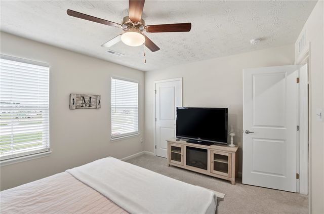 2095 Nathaniel Greene Drive, Beavercreek Twp, OH 45434