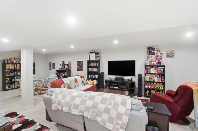 2095 Nathaniel Greene Drive, Beavercreek Twp, OH 45434