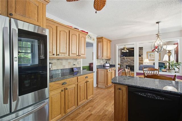 4303 Quail Canyon Court, Greensboro, NC 27410