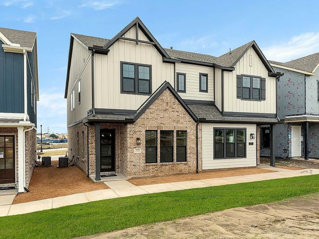 713 Kerrville Lane, Plano, TX 75075