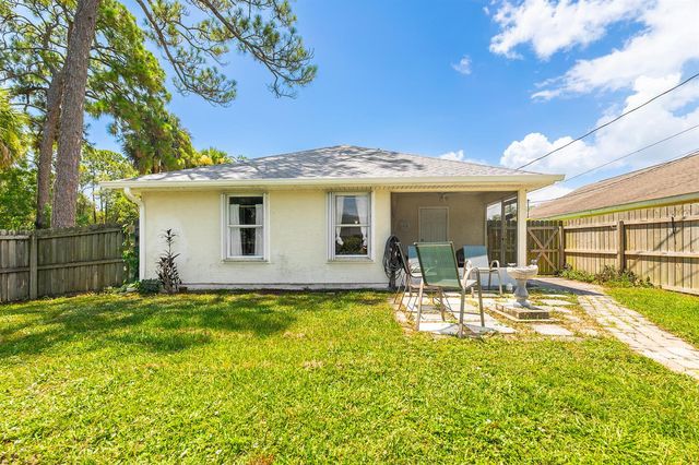 3506 3rd Street, Vero Beach, FL 32968