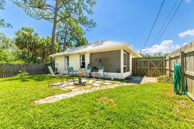 3506 3rd Street, Vero Beach, FL 32968