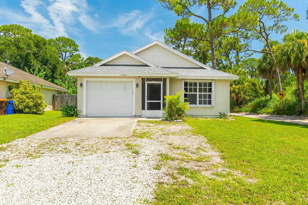 3506 3rd Street, Vero Beach, FL 32968