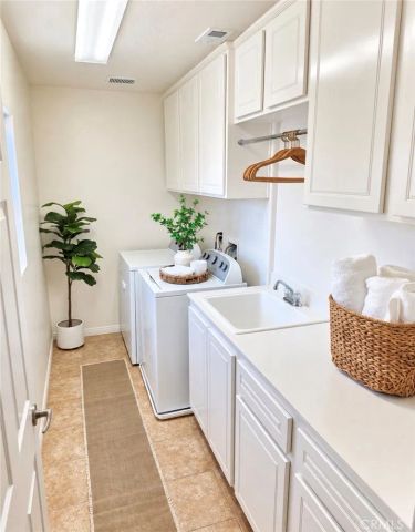 1093 Meridian Court, Oceanside, CA 92057