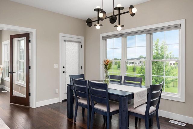 6653 Morning Dew Lane, Sun Prairie, WI 53590