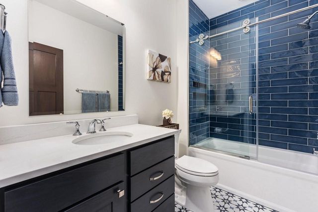 6653 Morning Dew Lane, Sun Prairie, WI 53590