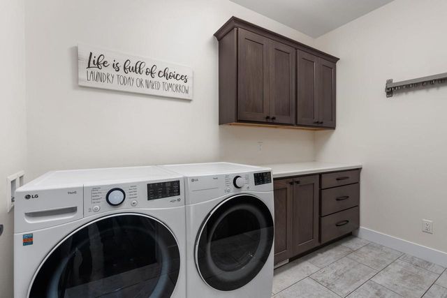 6653 Morning Dew Lane, Sun Prairie, WI 53590