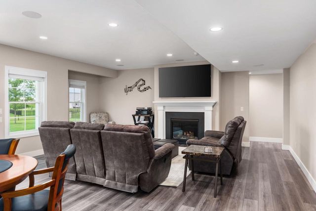 6653 Morning Dew Lane, Sun Prairie, WI 53590
