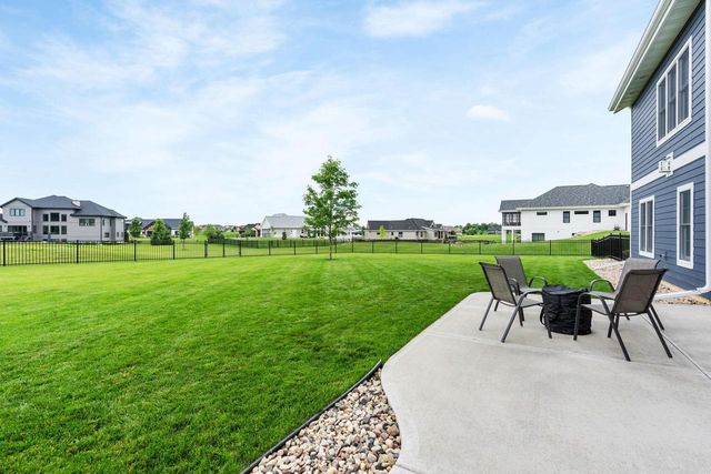 6653 Morning Dew Lane, Sun Prairie, WI 53590