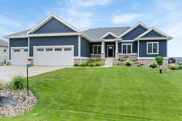 6653 Morning Dew Lane, Sun Prairie, WI 53590