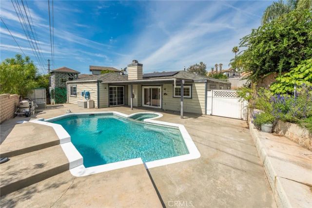 3208 Gibraltar, Riverside, CA 92506
