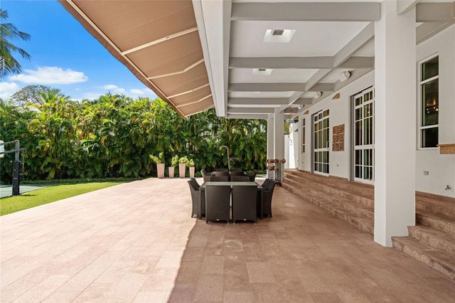 9 CASTAÑA STREET, Guaynabo, PR 00968