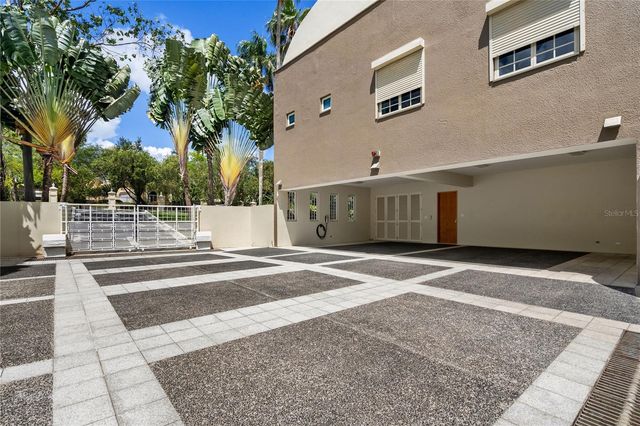 9 CASTAÑA STREET, Guaynabo, PR 00968