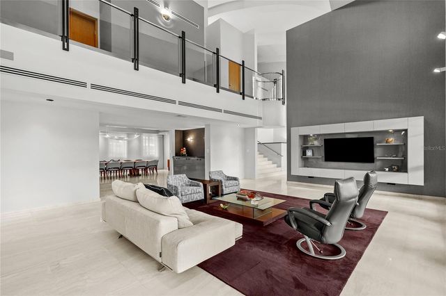 9 CASTAÑA STREET, Guaynabo, PR 00968
